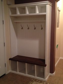 Custom built mud room