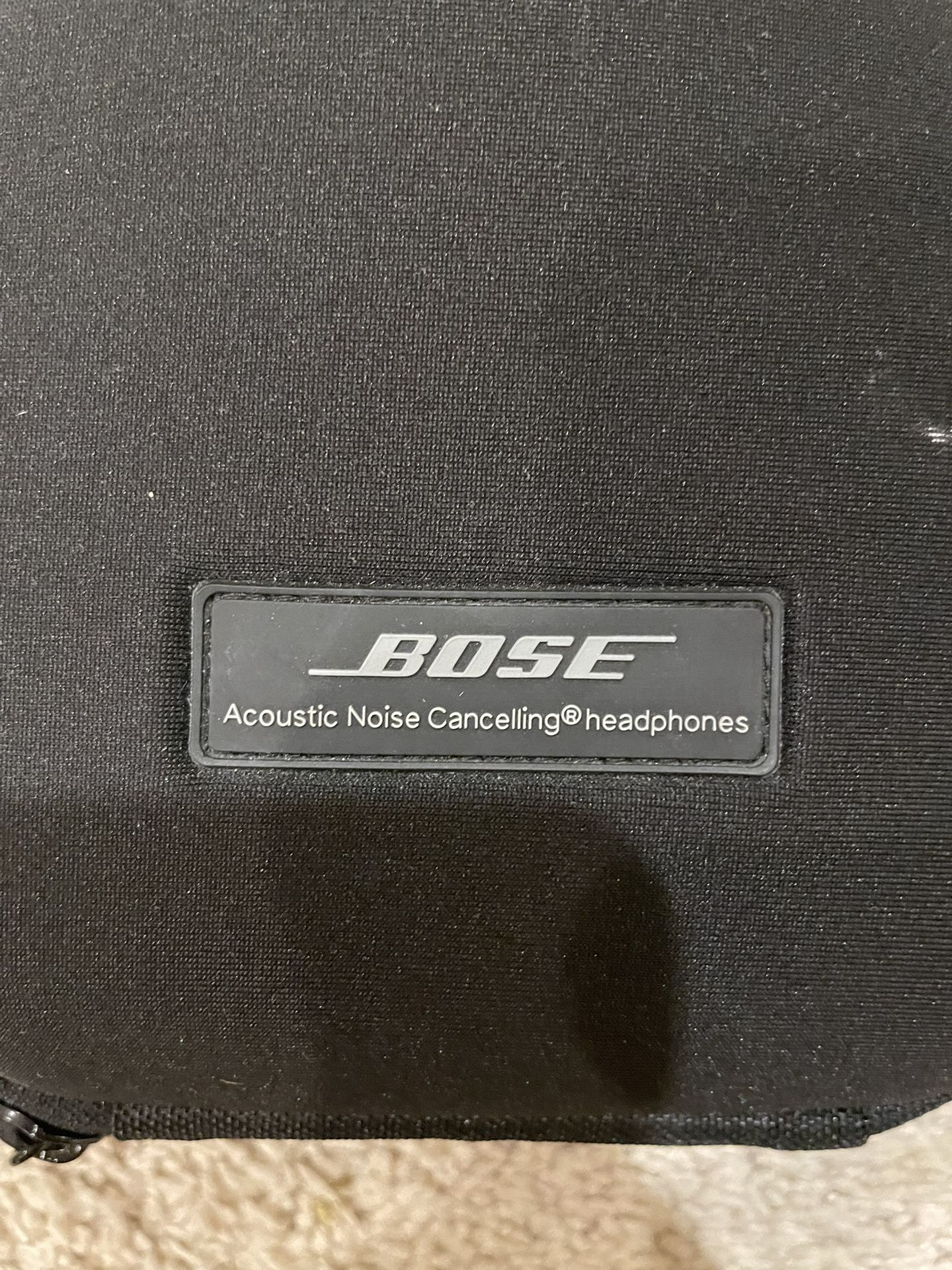 BOSE, Noise Cancellation Headphones