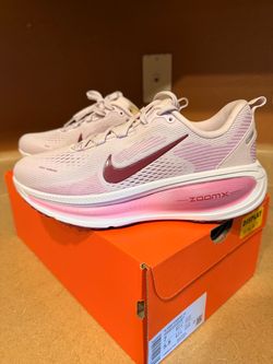Women’s Nike Vomero 18