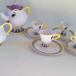 10 pc Disney Beauty & Beast Mrs Potts Sounds Teapot Plastic Toy Tea Set WORKS. 