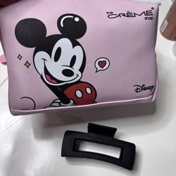 The crème shop Mickey and Minnie makeup up bag