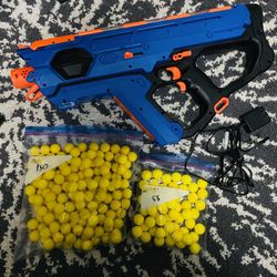 Nerf Rival Perses MXIX-5000 + 200 Round of Ammo