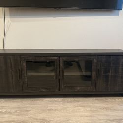 TV stand/ Entertainment Center For Sale! 