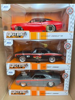 Bigtime Muscle Muscle Car Lot 1/24 NIB