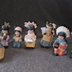 vintage Artmark Native American Indian Porcelain Nativity Set from 1995. 