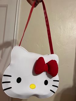 Hello Kitty Face Shaped Shoulder Bag