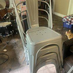 Set of Metal Chairs (4) 