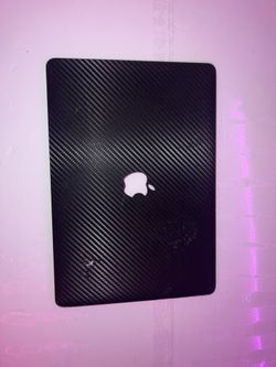 13” Retina Screen 2015 MacBook Pro