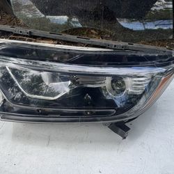 2017-2022 Honda CR-V headlight