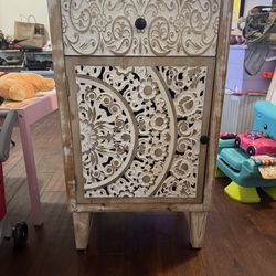 VINTAGE INSPIRED DRESSER!!