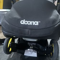 Doona Stroller And Base