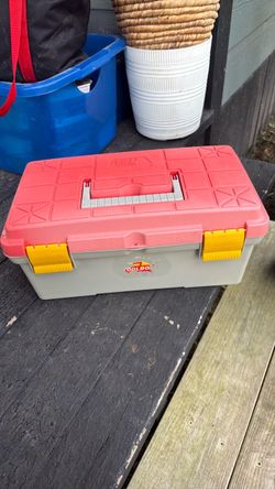 Red toolbox (kids)
