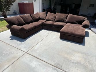 Three piece sectional couch
