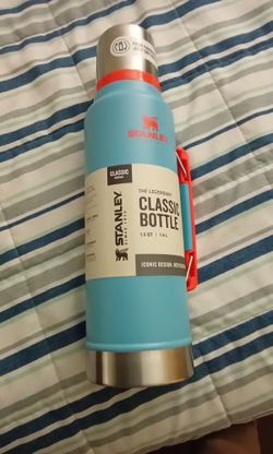 Stanley Classic Legendary Bottle 1.5 QT. $ 40