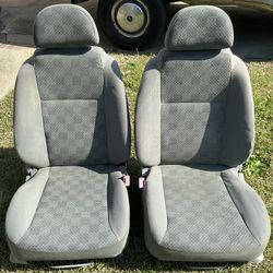 Driver And Passangr Truck Seats