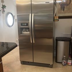 KitchenAid Refridgerator