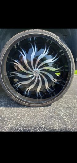 Slightly used 28" wheels