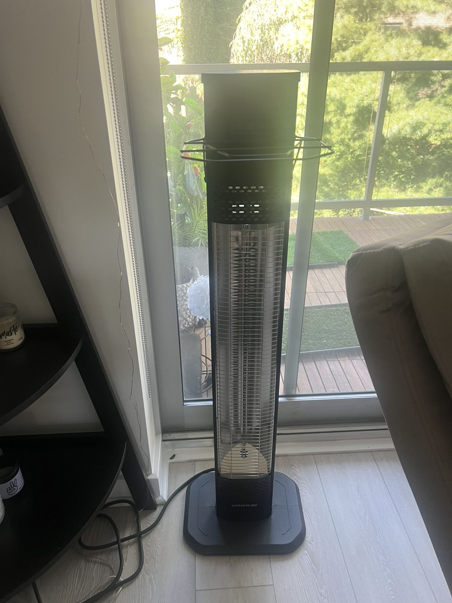 Outdoor Infrared Electric Heater With Remote