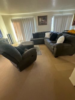 Couches /sofas