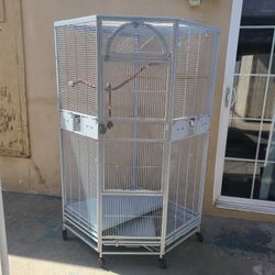 Bird Corner Cage H-62"In Great Conditions