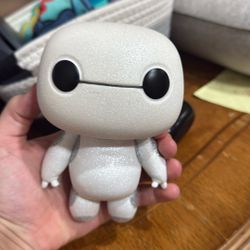  Funko Pop! Disney Big Hero 6 - Baymax #111 (Diamond Collection) Hot Topic Exclusive.