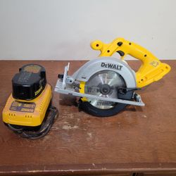 DeWalt DC390 18V Cordless 6-1/2" Circular Saw 110566-1 JAR