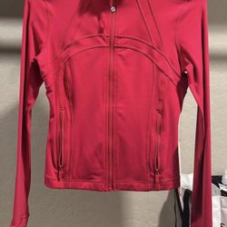 Lululemon define cropped jacket Nulu Size 6 