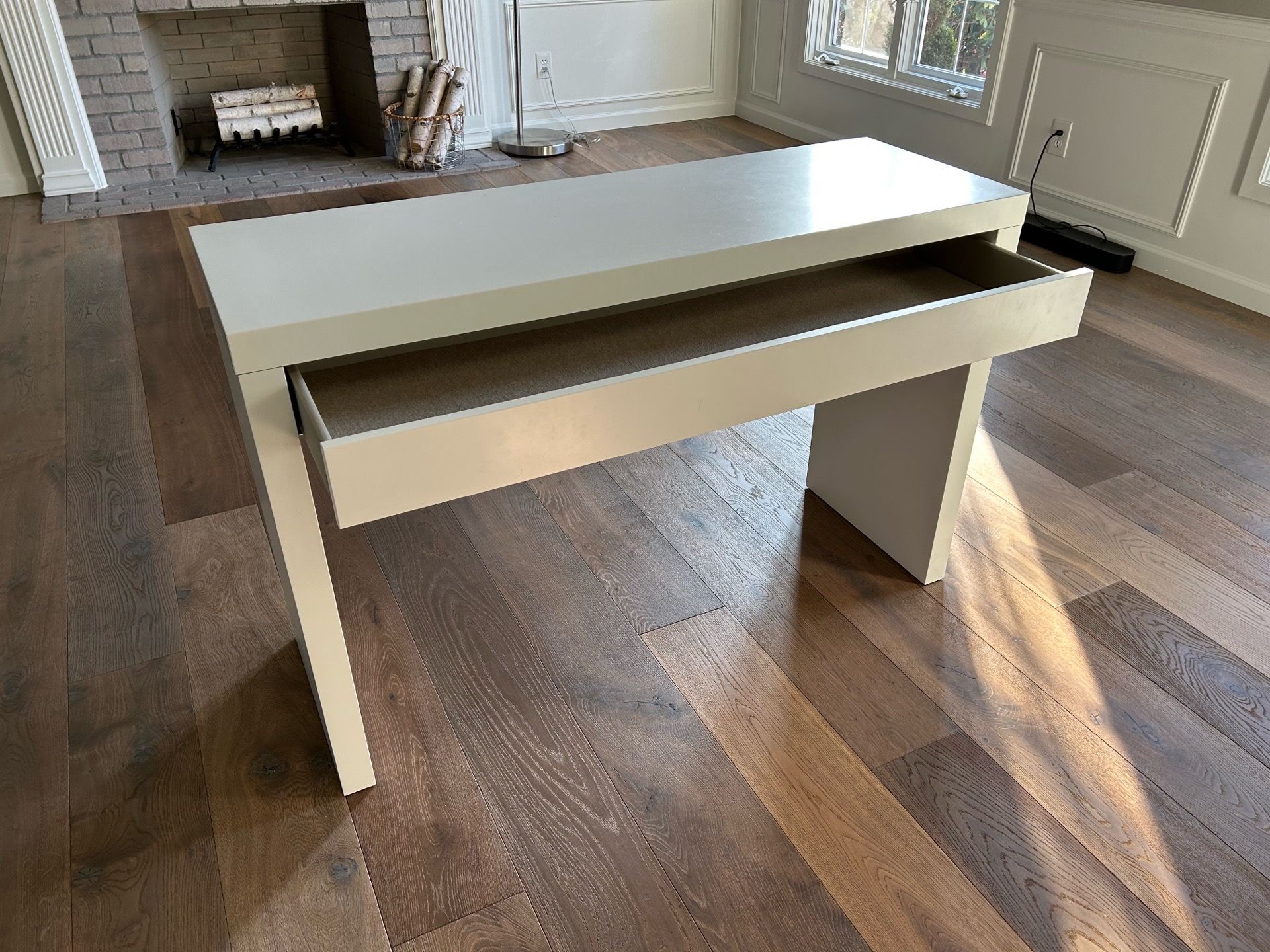 IKEA MALM Desk / Dressing Table - White