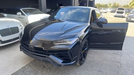 2024 Lamborghini Urus