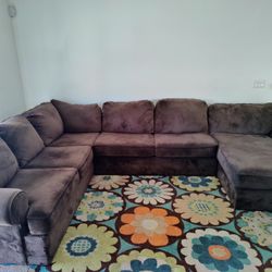 Living Room Sectional