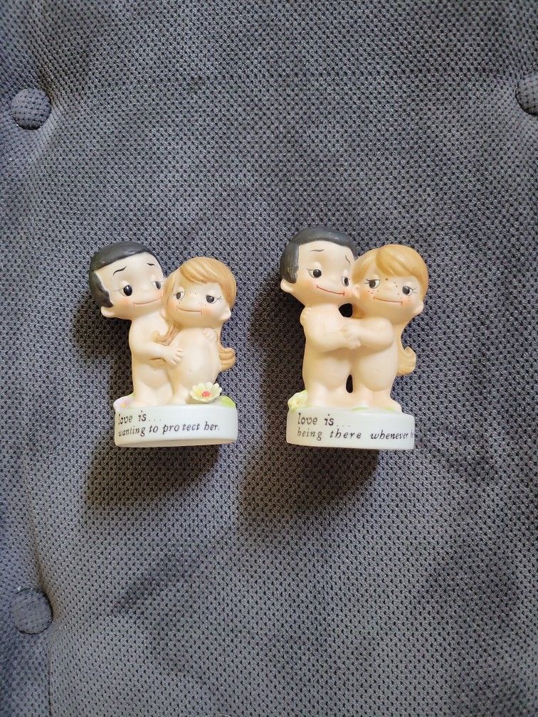 Kim Casali Figurines 1972 LOVE IS... Great Condition