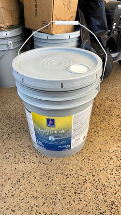 5gallons bucket of paint