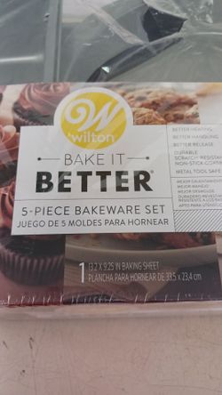 5 piece. Bakeware set