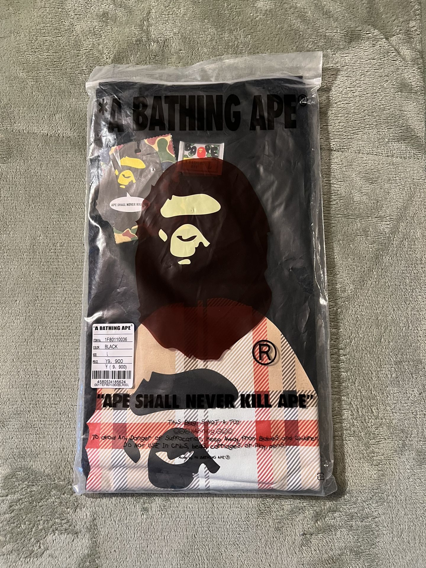 BAPE TEE’S