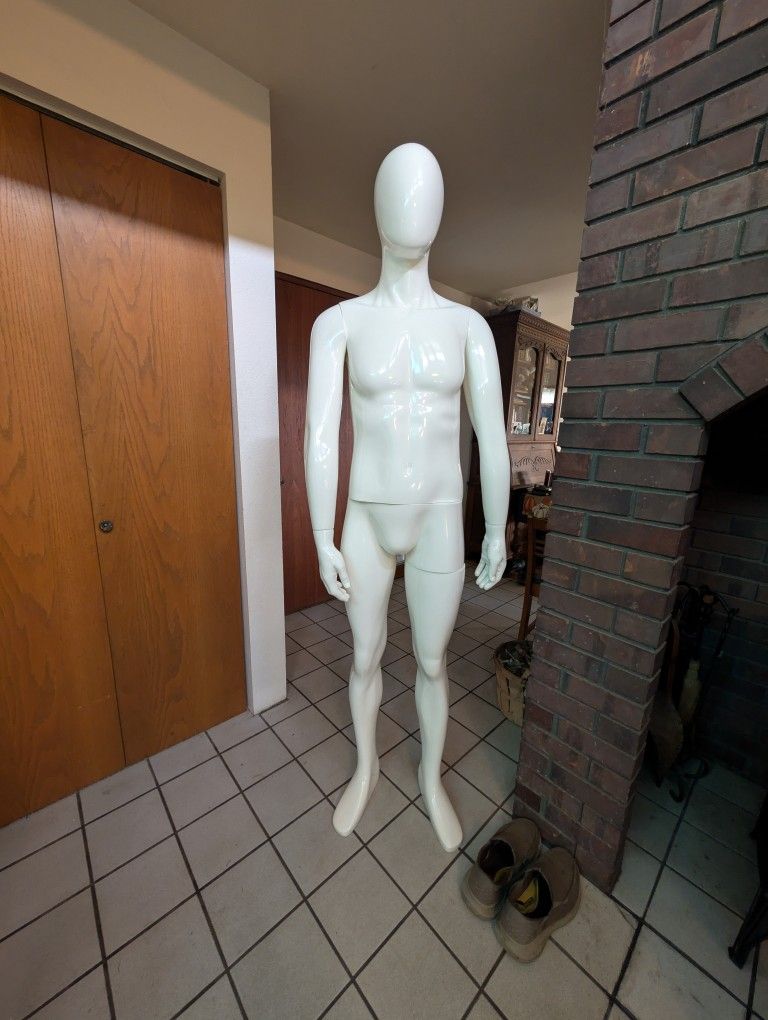 Posable full size doll. All White and clean