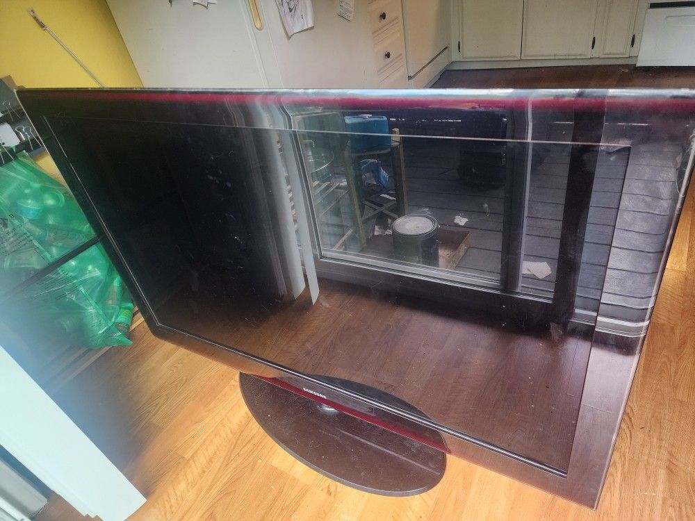 Old Flat-screen TV