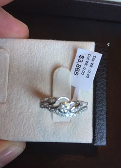 14 K W diamond ring 0.40 ct