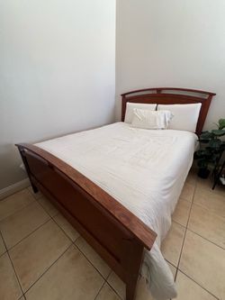 Wooden Queen Bed Frame with Dresser