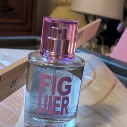 Solinotes Fleur de Figuier Fig Eau de Parfum Anthropologie Perfume