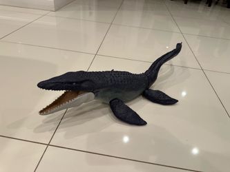 Mosasaurus dinosaur