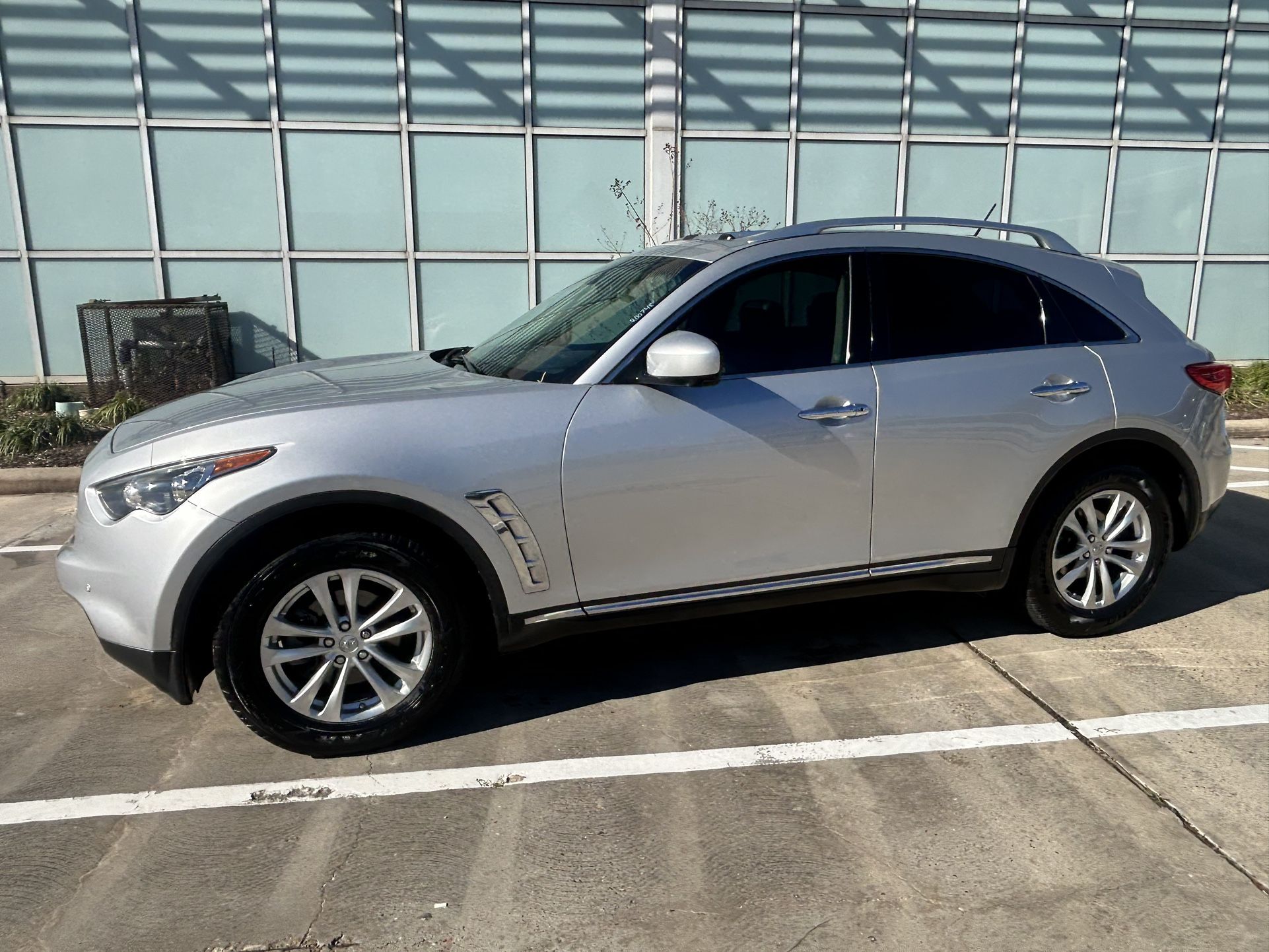 2011 Infiniti Fx35
