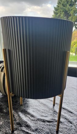 Indor Outdoor Flower Pot.