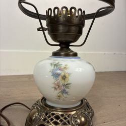 Hurricane Table Lamp Vintage Milk Glass  Gone With The Wind Style 3 Way Light