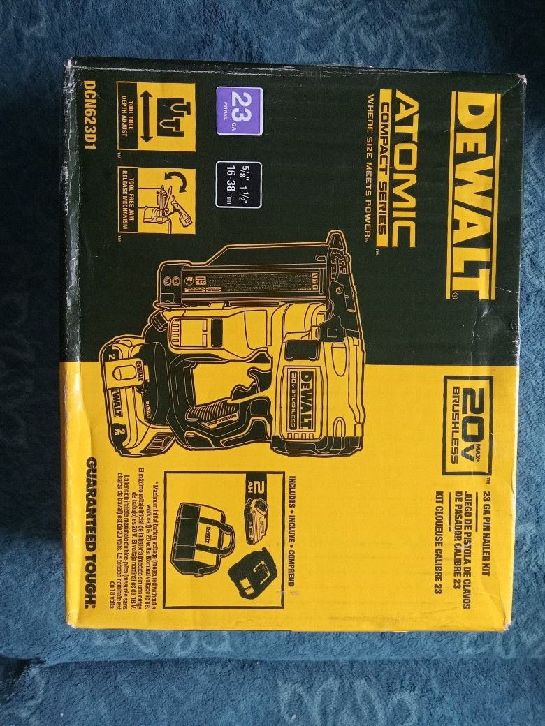 Dewalt ATOMIC 20V MAX Lithium Ion Cordless 23 Gauge Pin Nailer Kit with 2.0Ah Battery and Charger
