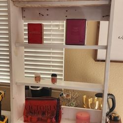 Small Wood Shelf
