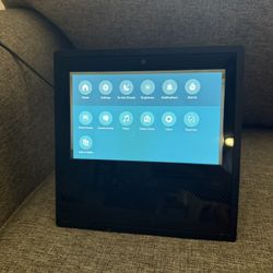 Gen 1 Echo Show Amazon Alexa 
