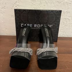 NEW Women’s Cape Robbin Dress Shoe  (Size 7.5)(Black)