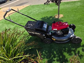 Honda mower