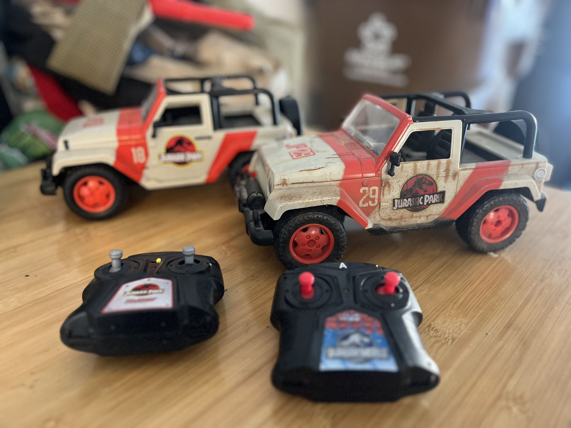 Jurassic Park RC jeeps