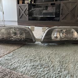 93-97 Toyota Corolla Headlights / Ae101 